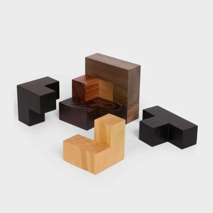 Ahşap ve Doğal Dana Derisi Kılıflı Puzzle Küp Ahşap ve Doğal Dana Derisi Kılıflı Puzzle Küp