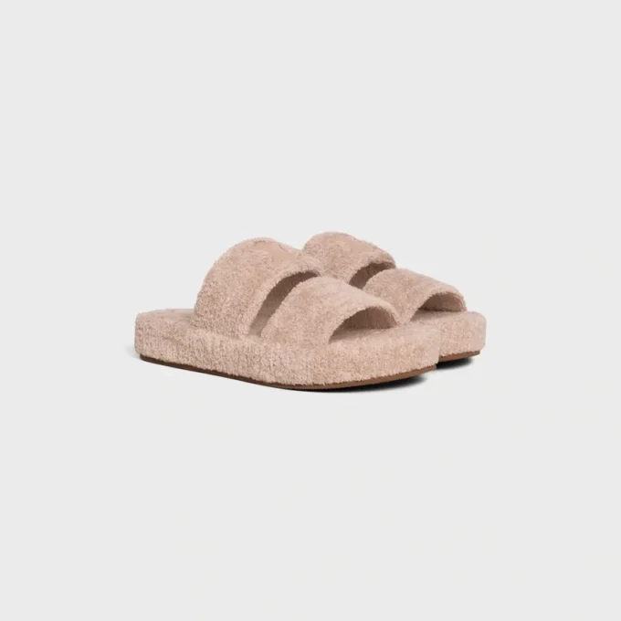 CELINE Slides Triomphe, Sünger Kumaş CELINE Slides Triomphe, Sünger Kumaş