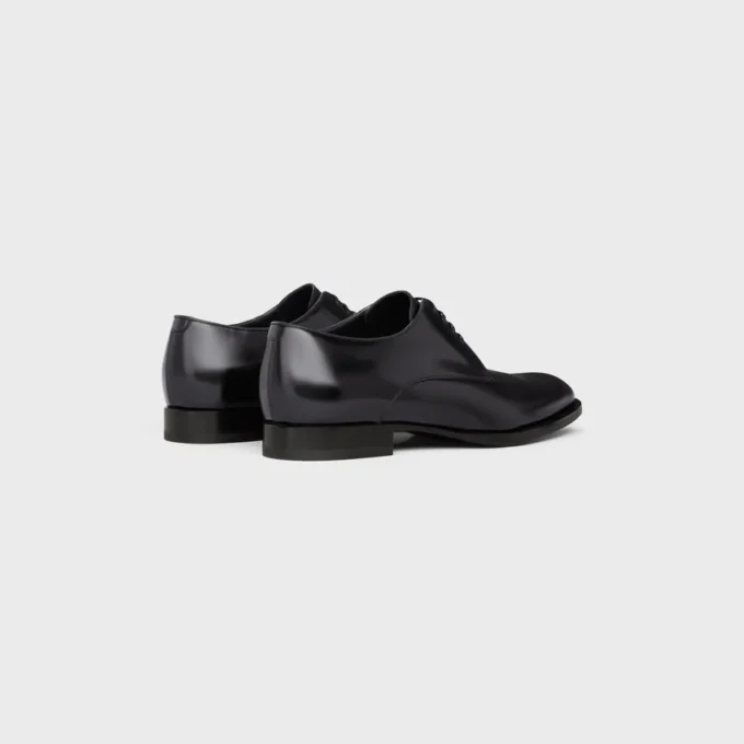 CELINE Tuxedo Derby, Parlak Boğa Derisi CELINE Tuxedo Derby, Parlak Boğa Derisi
