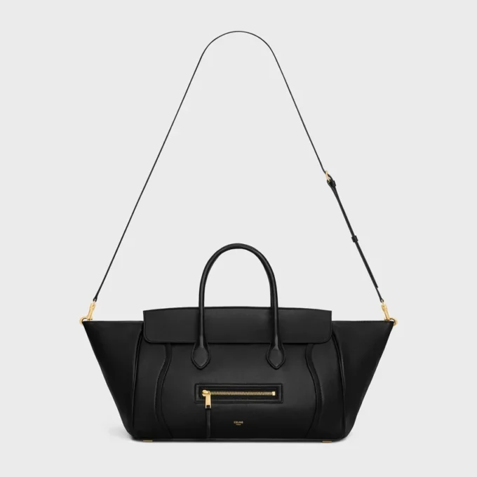 Esnek ve Parlak Kuzu Derisinden Luggage Esnek ve Parlak Kuzu Derisinden Luggage
