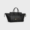 Esnek ve Parlak Kuzu Derisinden Luggage Esnek ve Parlak Kuzu Derisinden Luggage