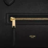Esnek ve Parlak Kuzu Derisinden Luggage Esnek ve Parlak Kuzu Derisinden Luggage