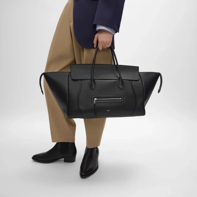 Damarlı Dana Derisinden Büyük Luggage Damarlı Dana Derisinden Büyük Luggage