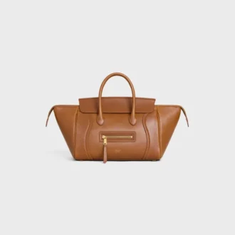 Esnek ve Parlak Kuzu Derisinden Küçük Luggage