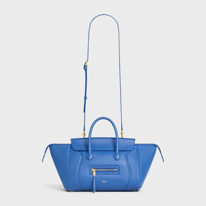 Esnek ve Parlak Kuzu Derisinden Küçük Luggage Esnek ve Parlak Kuzu Derisinden Küçük Luggage
