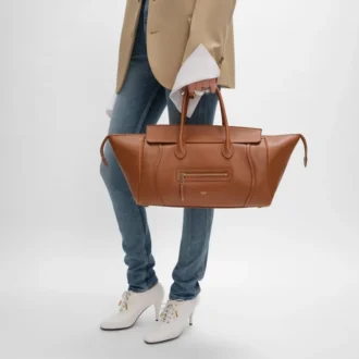 Esnek ve Parlak Kuzu Derisinden Luggage