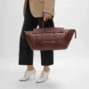Esnek ve Parlak Kuzu Derisinden Luggage Esnek ve Parlak Kuzu Derisinden Luggage