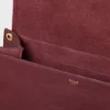 Esnek ve Parlak Kuzu Derisinden Yumuşak Triomphe Besace Esnek ve Parlak Kuzu Derisinden Yumuşak Triomphe Besace