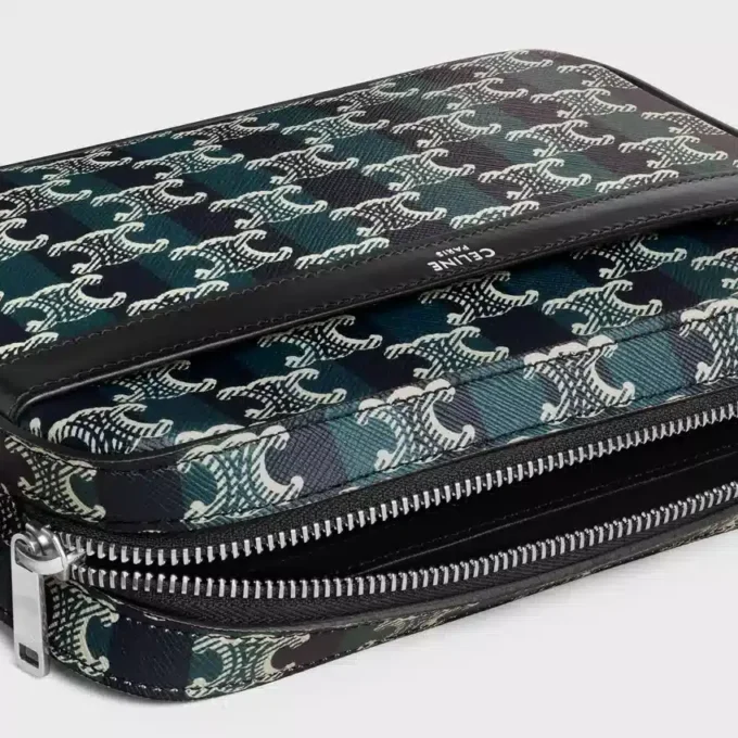 Çizgili Triomphe Canvas ve Dana Derisinden Küçük Messenger Çanta Çizgili Triomphe Canvas ve Dana Derisinden Küçük Messenger Çanta