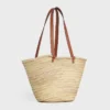 Orta Boy CELINE Classic Panier, Palmiye Yaprakları ve Dana Derisi Orta Boy CELINE Classic Panier, Palmiye Yaprakları ve Dana Derisi