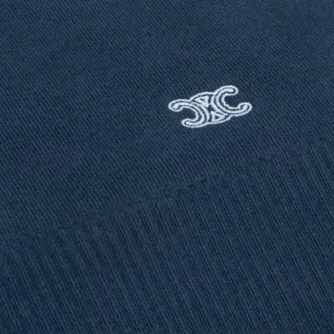 Pamuklu Polar Kısaltılmış Kapüşonlu Sweatshirt Pamuklu Polar Kısaltılmış Kapüşonlu Sweatshirt