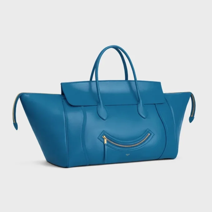 Parlak Dana Derisinden Big Smile Luggage Parlak Dana Derisinden Big Smile Luggage