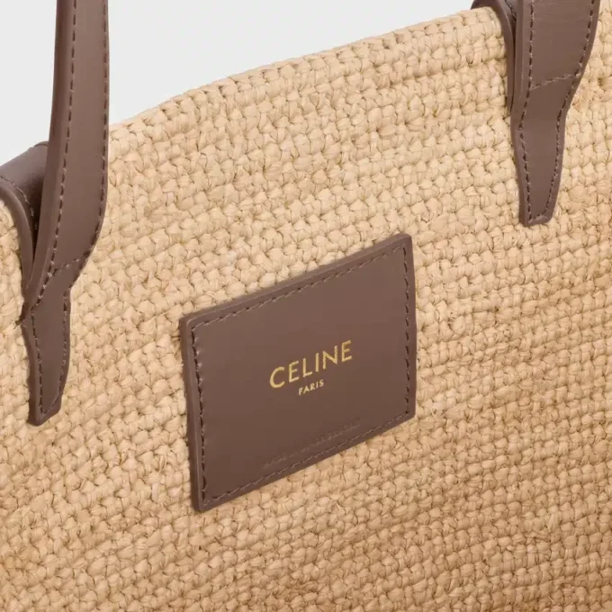 Rafya ve Dana Derisinden Orta Boy Esnek CELINE Classic Panier Rafya ve Dana Derisinden Orta Boy Esnek CELINE Classic Panier