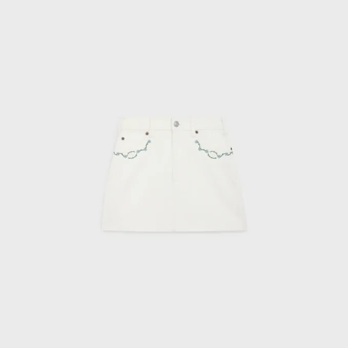 Raw Wash Beyaz Denim Nakışlı Mini Etek Raw Wash Beyaz Denim Nakışlı Mini Etek