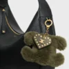 Shearling ve Dana Derisinden Triomphe Ponpon Charm Shearling ve Dana Derisinden Triomphe Ponpon Charm
