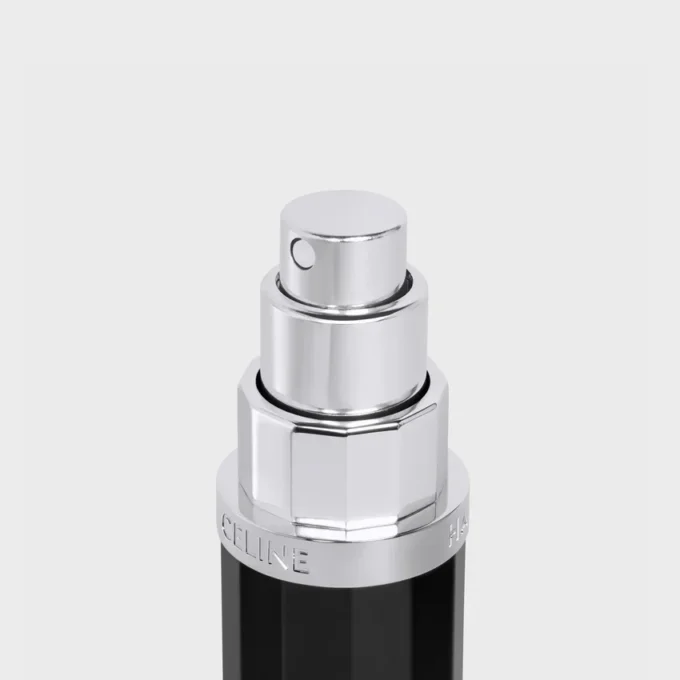 Siyah Seyahat Spreyi ve Yedekleri Eau De Parfum 2X15Ml Siyah Seyahat Spreyi ve Yedekleri Eau De Parfum 2X15Ml
