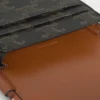 Triomphe Canvas ve Dana Derisinden Kapaklı Telefon Kılıfı Triomphe Canvas ve Dana Derisinden Kapaklı Telefon Kılıfı