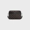 Triomphe Canvas ve Dana Derisinden Küçük Messenger Çanta Triomphe Canvas ve Dana Derisinden Küçük Messenger Çanta