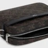 Triomphe Canvas ve Dana Derisinden Küçük Messenger Çanta Triomphe Canvas ve Dana Derisinden Küçük Messenger Çanta